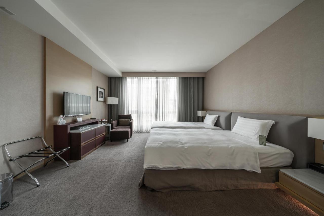 Taipung Suites Tainan Exterior foto