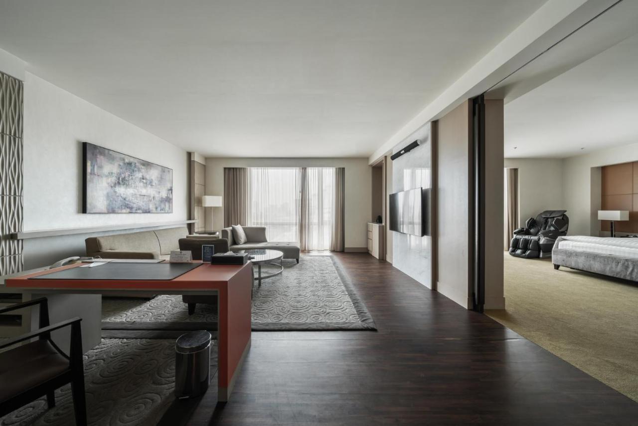 Taipung Suites Tainan Exterior foto