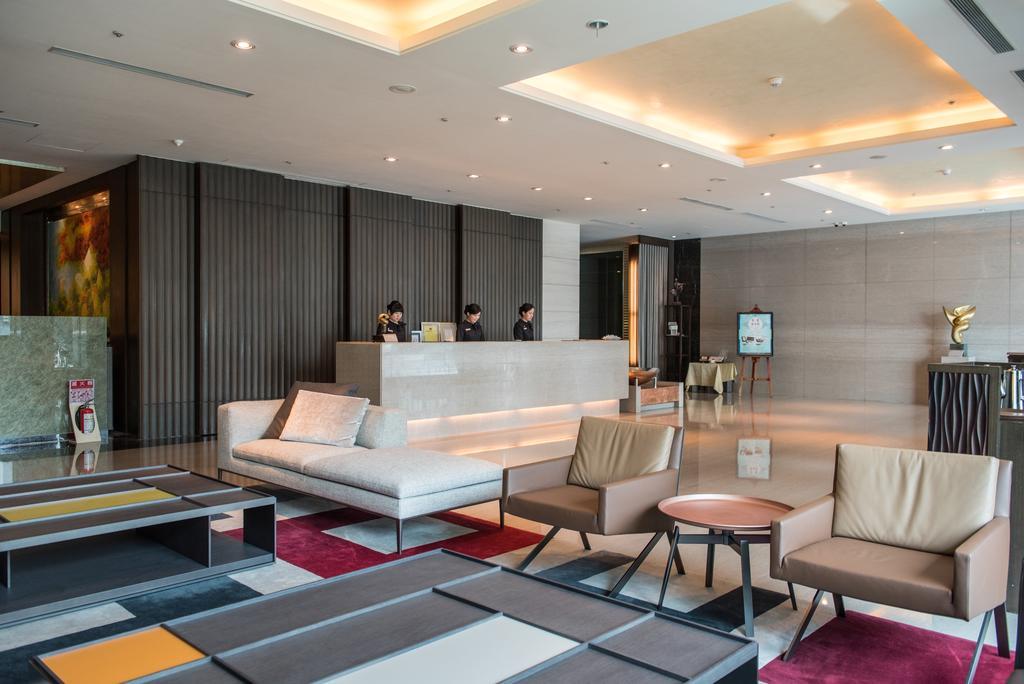 Taipung Suites Tainan Exterior foto