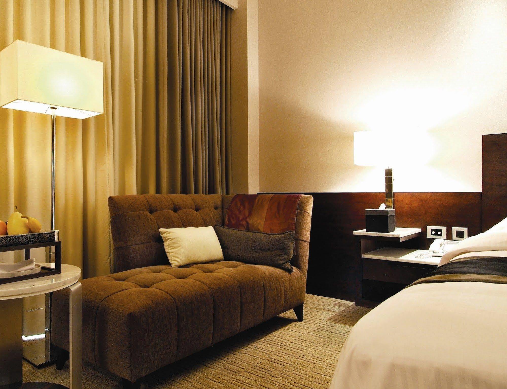 Taipung Suites Tainan Exterior foto